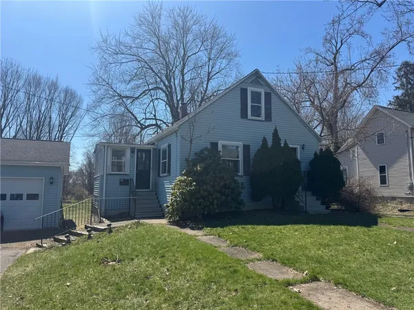 $2,875 | 70 Summit Street, Perinton, NY 14450