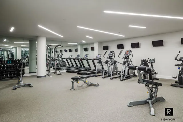 $739,000 | 2100 Bedford Avenue, Unit 7A | Flatbush