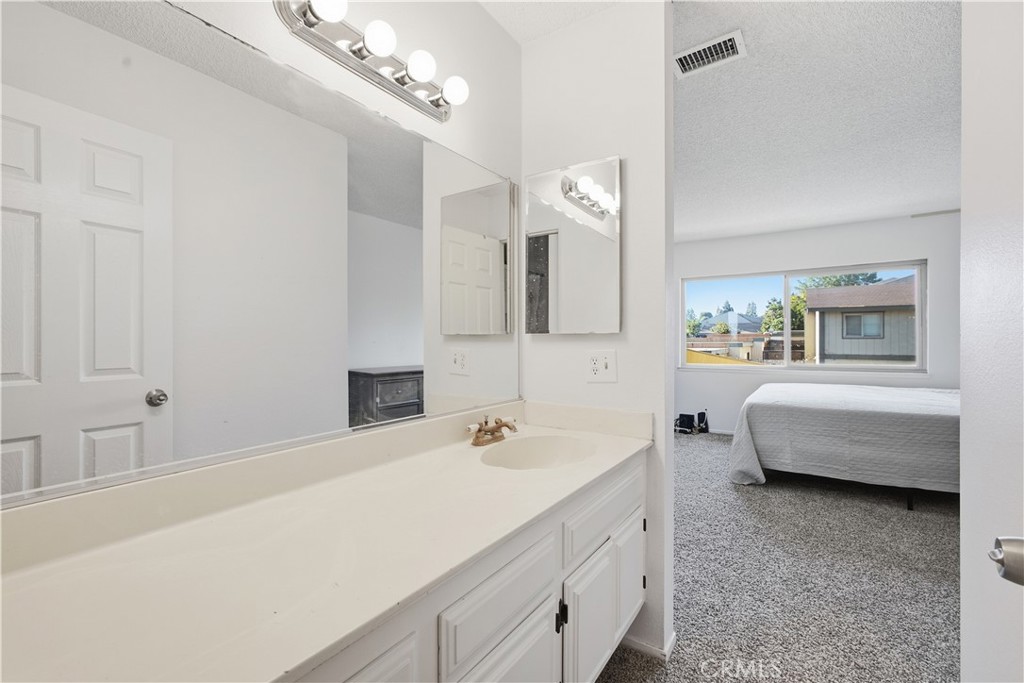 1434 Via Del Rio Corona, CA 92882 - Photo 13 of 21 Gallery Image 13