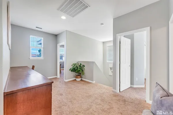 a view of livingroom with furniture