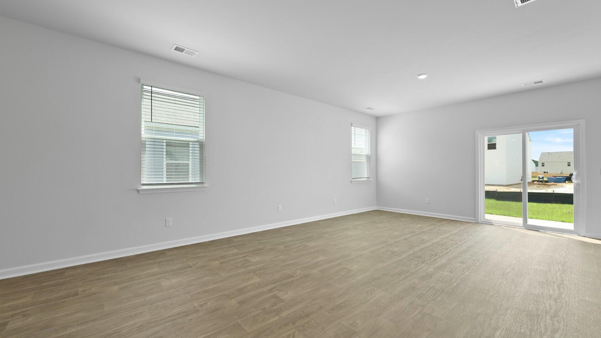 808 Long Blf Road Summerville, SC 29486 - Photo 3 of 28 18_550a7466