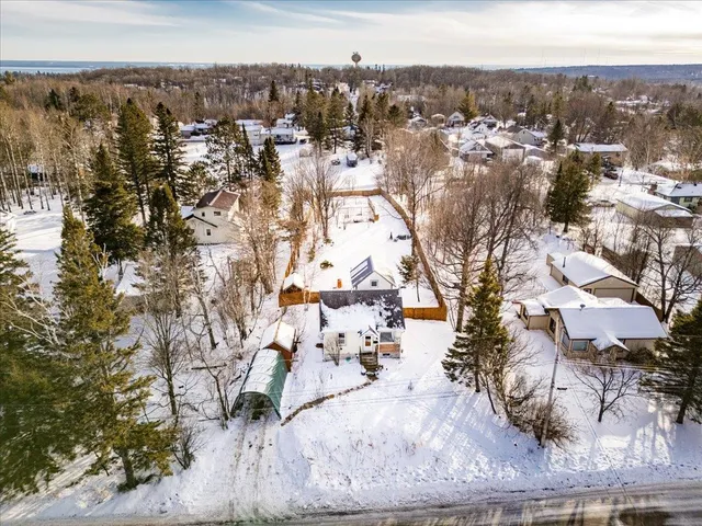 $229,900 | 28 Vassar Street, Duluth, MN 55803