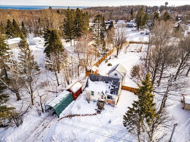 $229,900 | 28 Vassar Street, Duluth, MN 55803