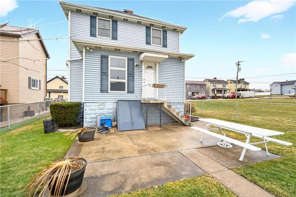 $224,900 | 165 North Diamond Street, Mount Pleasant, PA 15666