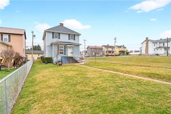 $224,900 | 165 North Diamond Street, Mount Pleasant, PA 15666