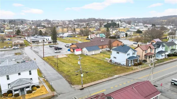 $224,900 | 165 North Diamond Street, Mount Pleasant, PA 15666
