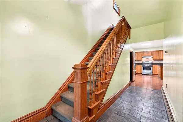 $224,900 | 165 North Diamond Street, Mount Pleasant, PA 15666