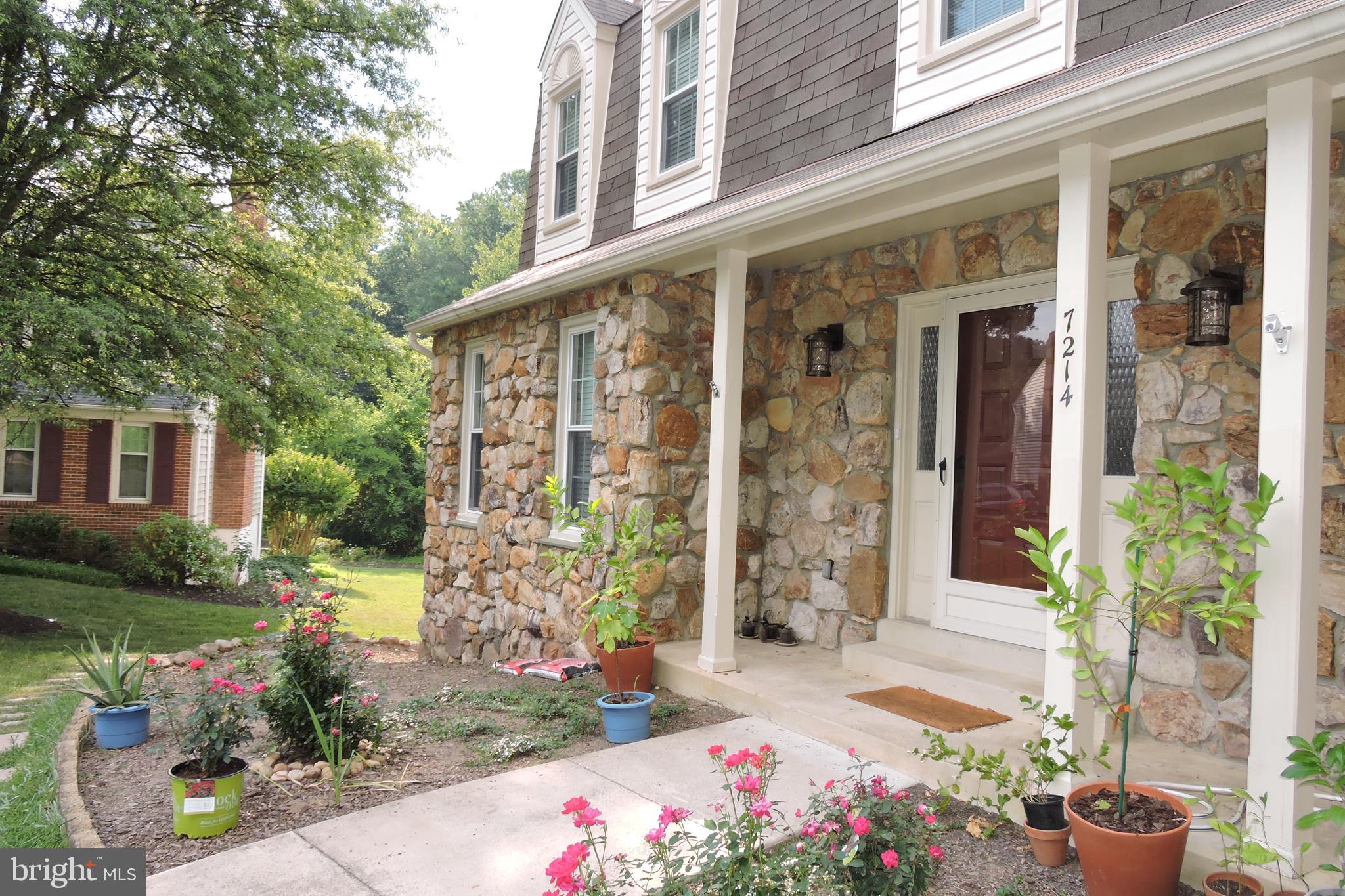 7214 Countrywood Court Springfield, VA 22151 - Photo 1 of 21 Building front Exterior