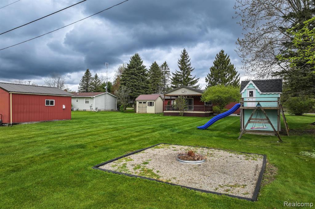 2124 Vernor Road Lapeer, MI 48446 - Photo 37 of 47
