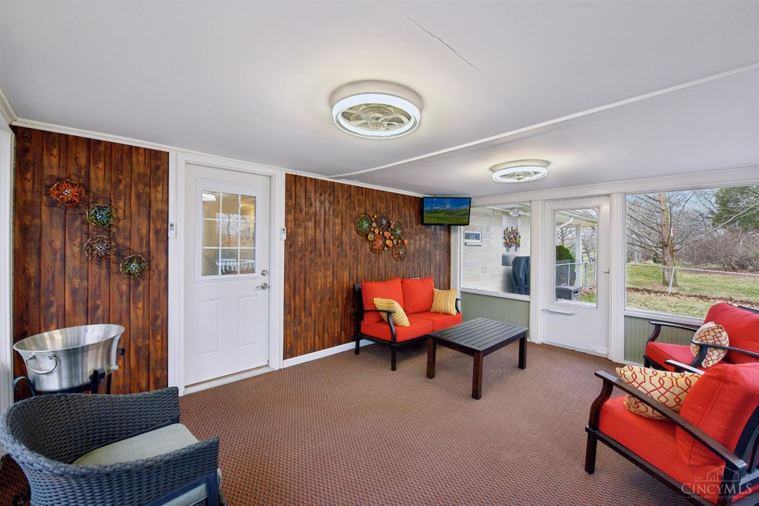 4270 Boomer Road Cincinnati, OH 45247 - Photo 42 of 52 Gallery Image 42