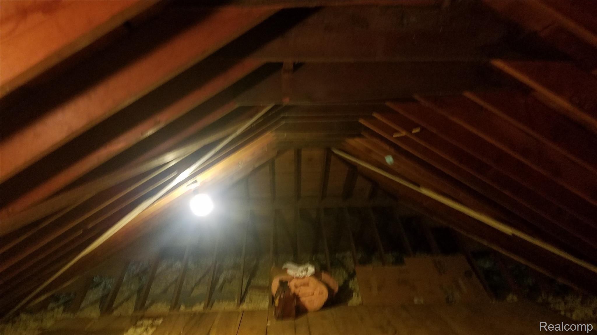 10486 West Mount Morris Road Flushing, MI 48433 - Photo 29 of 43 Attic clean and dry