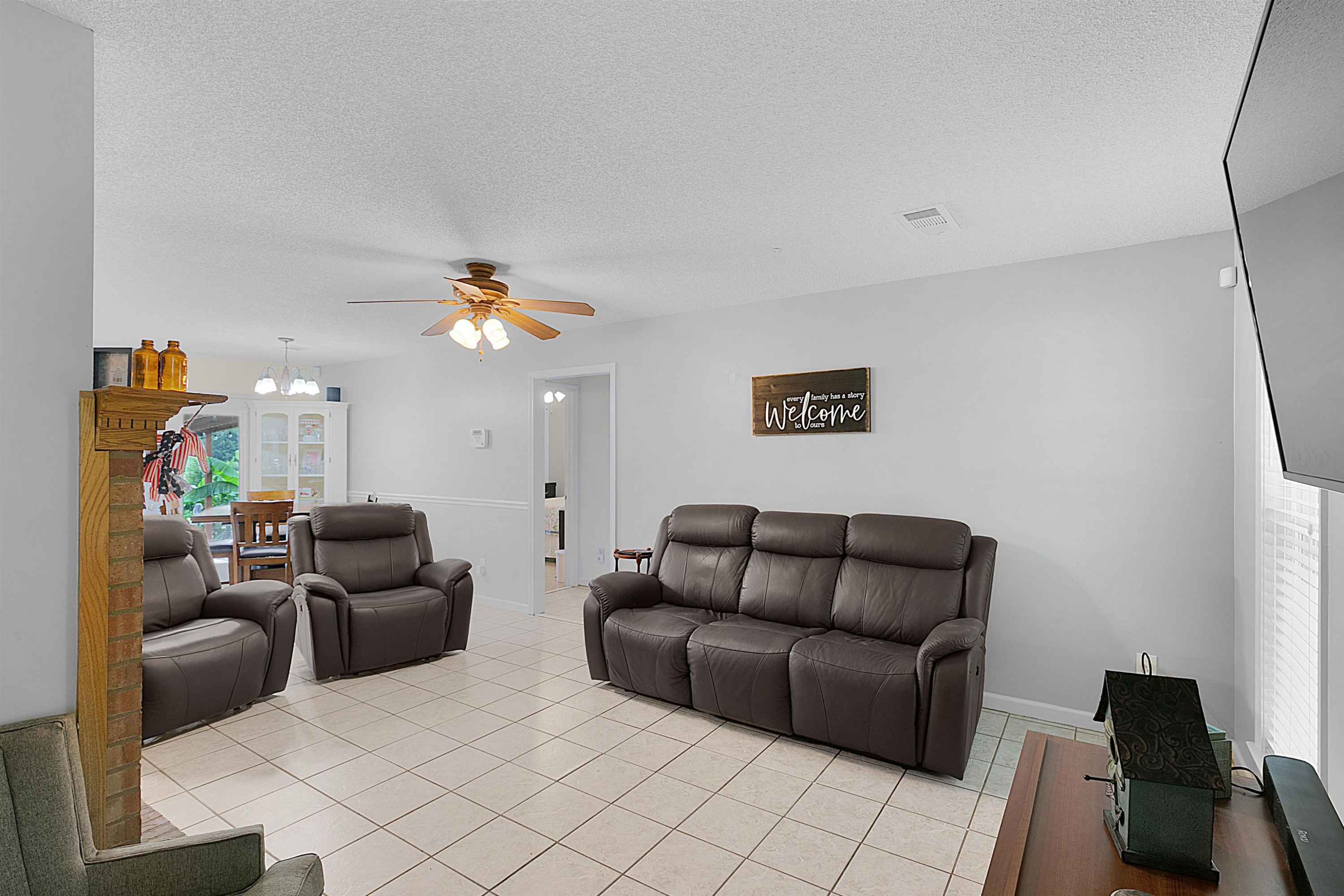 3225 Pickens Store Road Mason, TN 38049 - Photo 19 of 32 a living room with furniture