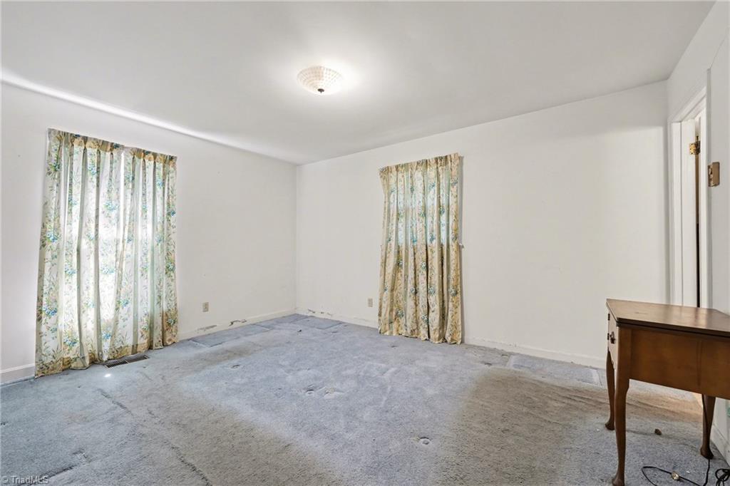 654 Runningbrook Lane Rural Hall, NC 27045 - Photo 16 of 32 Gallery Image 16