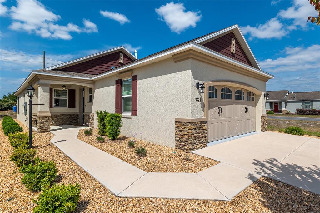 9923 Southwest 98th Ln  