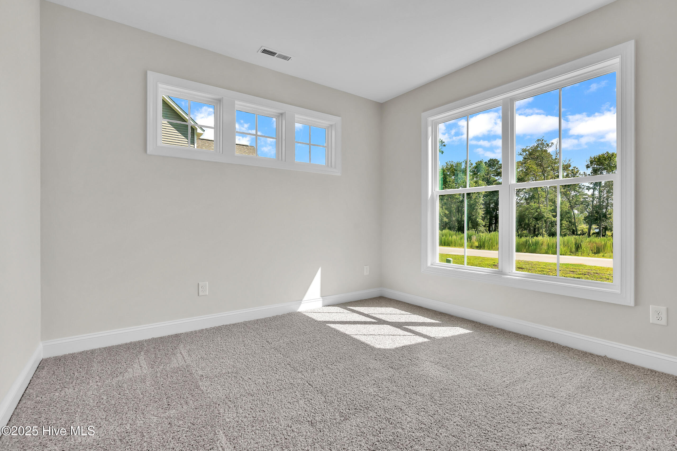 124 Creek Bluff Road Newport, NC 28570 - Photo 12 of 67 DSC09139