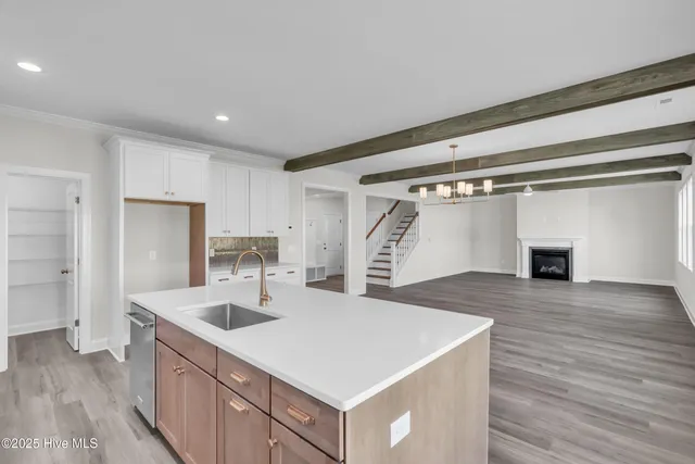 $599,900 | 124 Creek Bluff Road, Newport, NC 28570