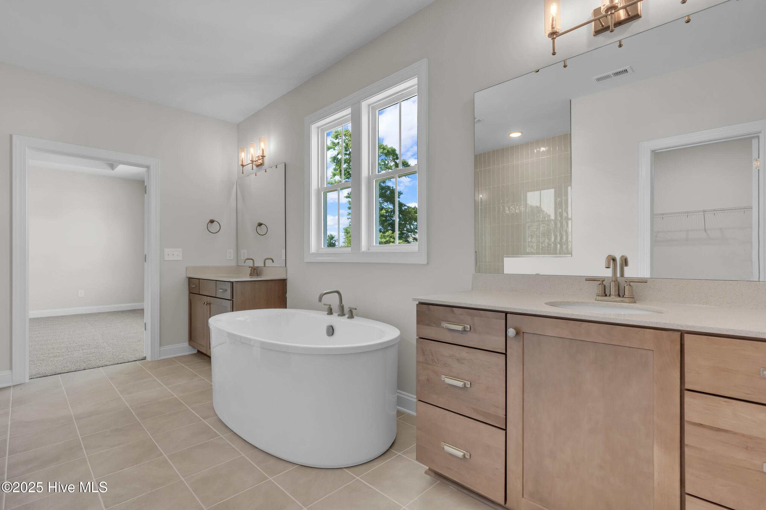 124 Creek Bluff Road Newport, NC 28570 - Photo 49 of 67 DSC09344