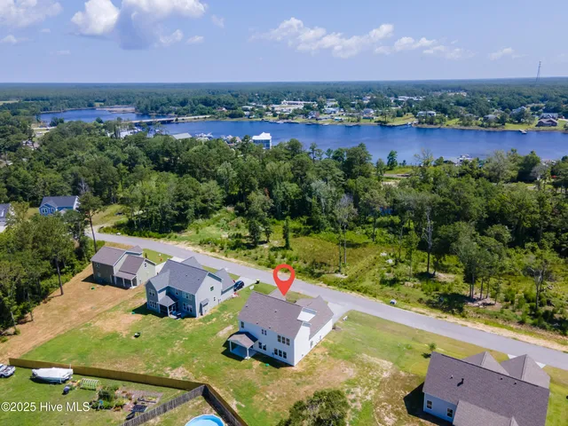 $599,900 | 124 Creek Bluff Road, Newport, NC 28570