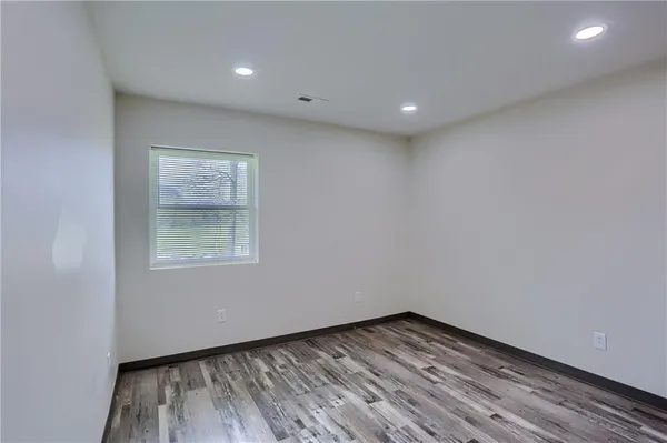 $1,850 | 102 Kathleen Drive, Unit 2, Beaver Falls, PA 15010