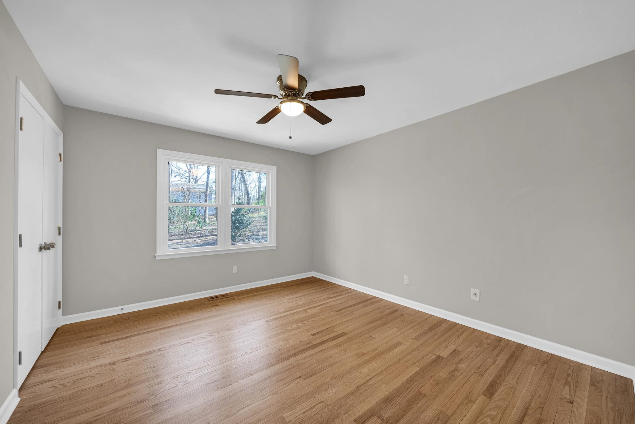 5504 Knollwood Road Raleigh, NC 27609 - Photo 22 of 31 Bedroom 3