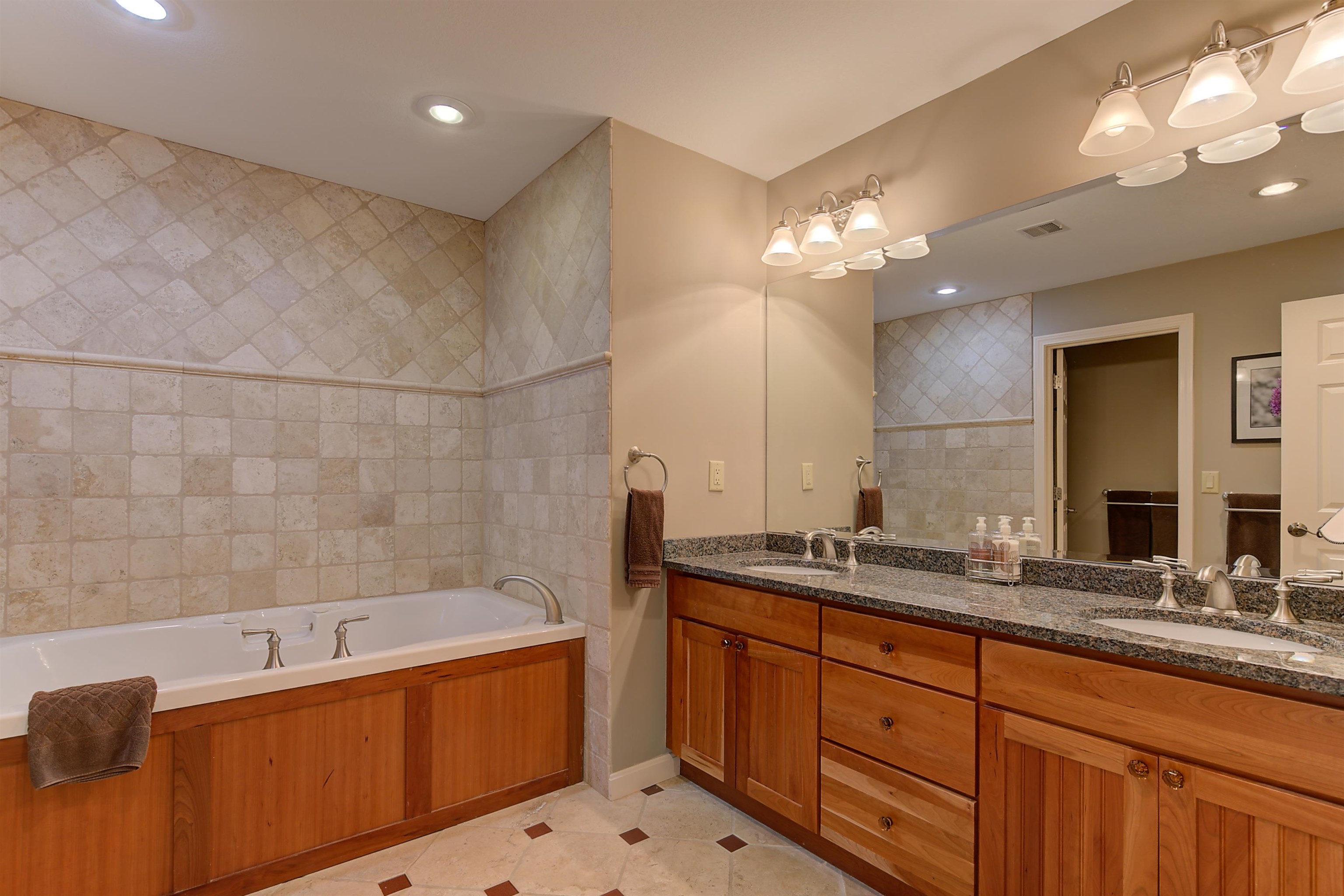 21 Farm At The New England Inn Road, Unit 21 Intervale, NH 03845 - Photo 29 of 40