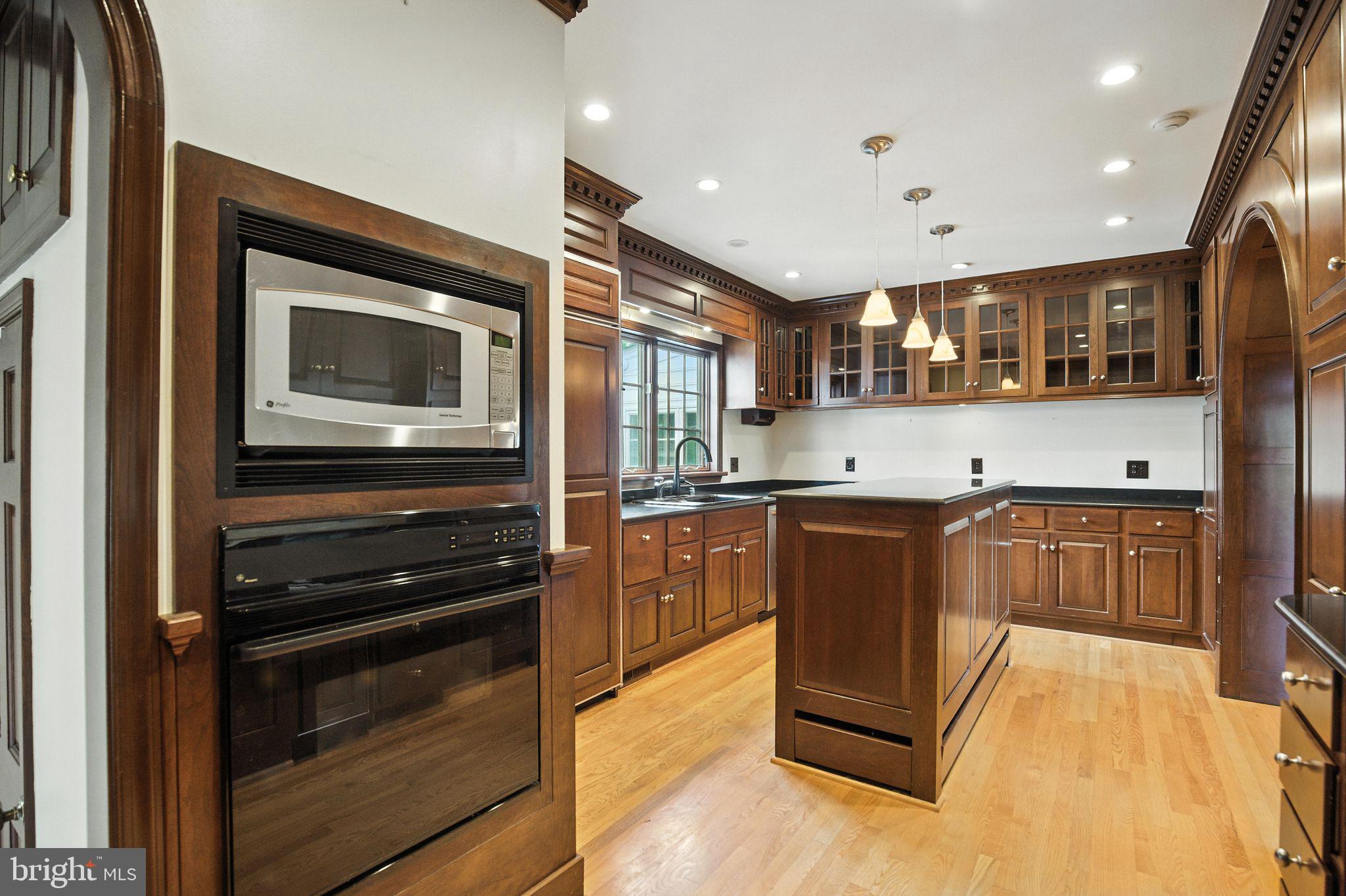10750 Sawpit Cove Road Lusby, MD 20657 - Photo 33 of 71 Kitchen