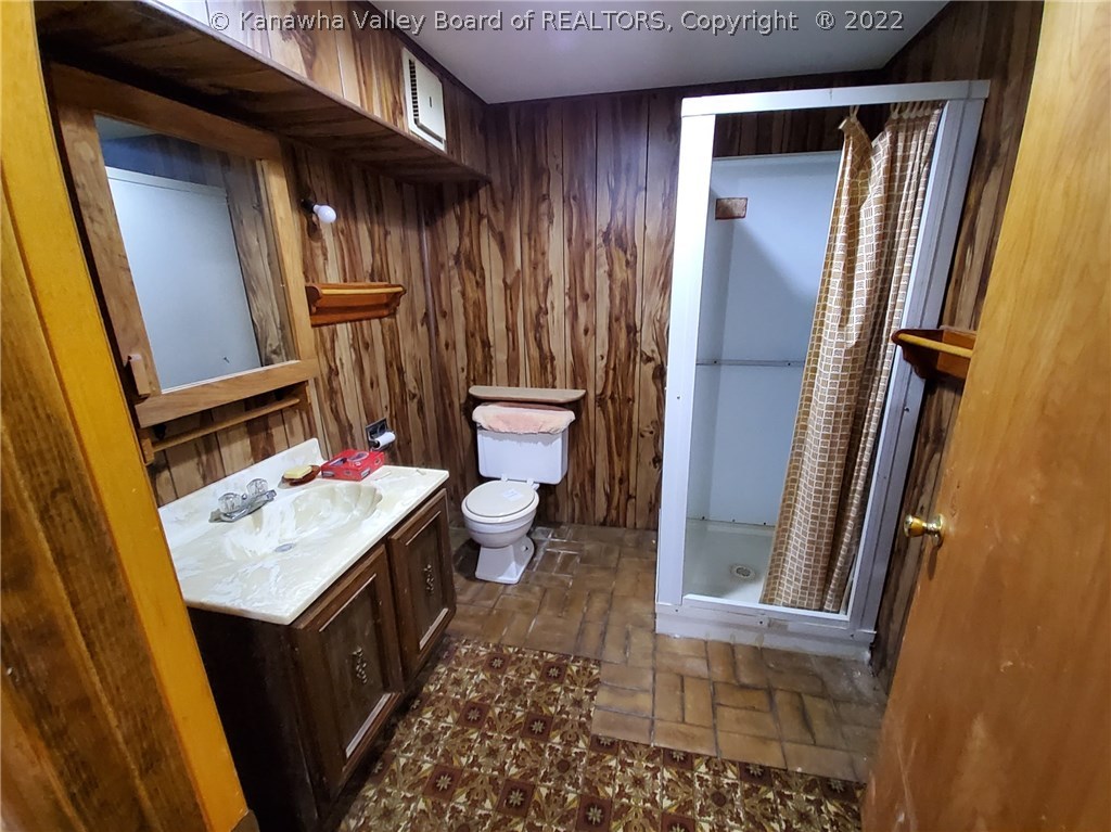 472 Staffhouse Road Point Pleasant, WV 25550 - Photo 35 of 36 FULL BATHROOM IN BASEMENT