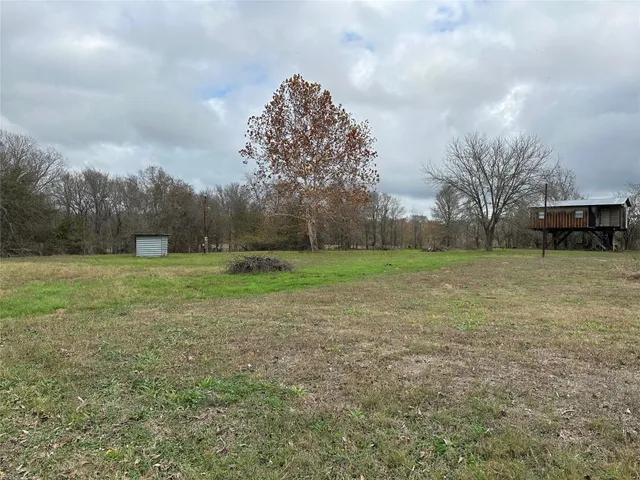 $98,000 | 429 Hidden Shores Road, Smithville, TX 78957