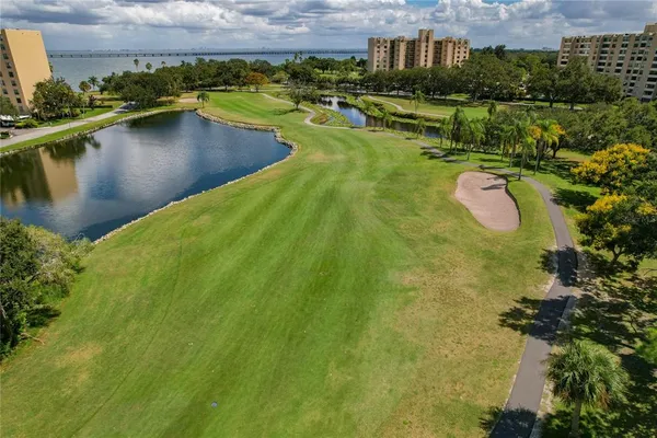 $179,900 | 2616 Cove Cay Drive, Unit 105, Clearwater, FL 33760