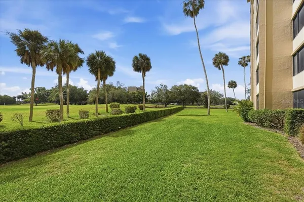 $179,900 | 2616 Cove Cay Drive, Unit 105, Clearwater, FL 33760