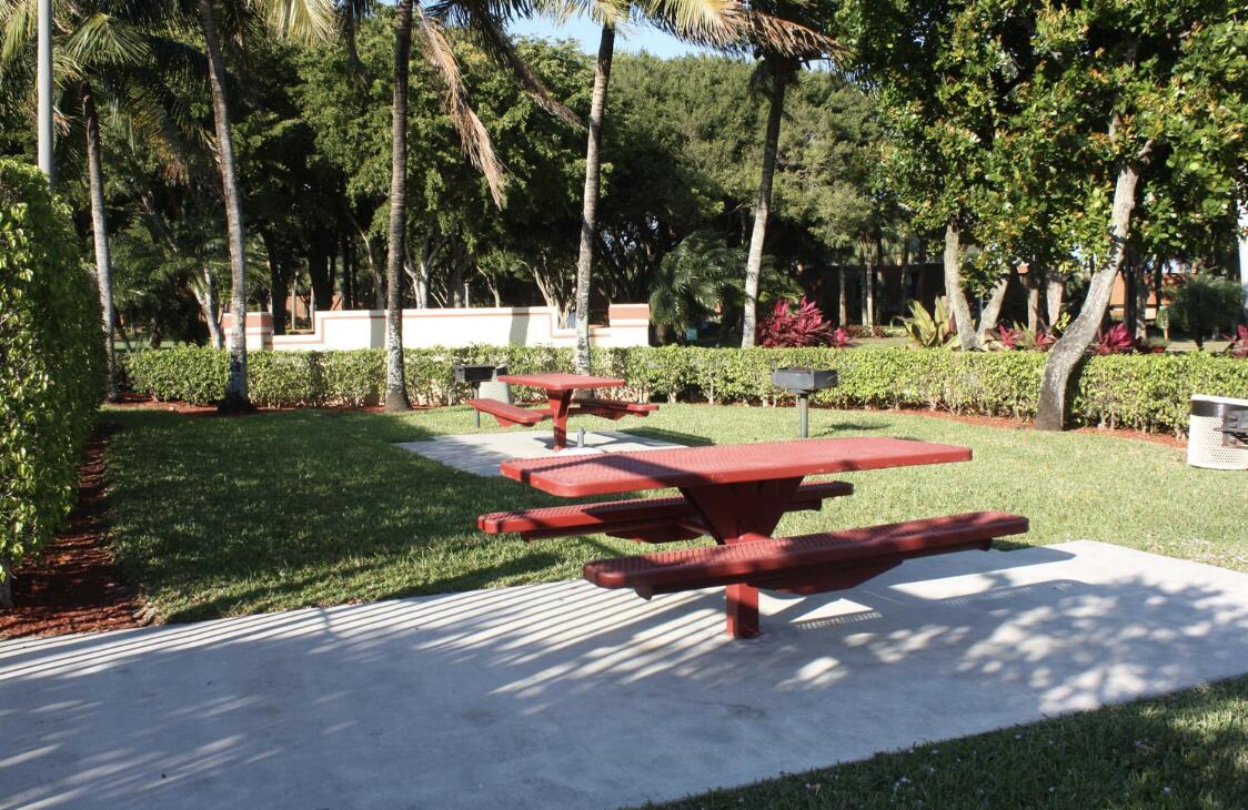 1041 Arezzo Circle Boynton Beach, FL 33436 - Photo 28 of 29 Community Park and Picnic Area