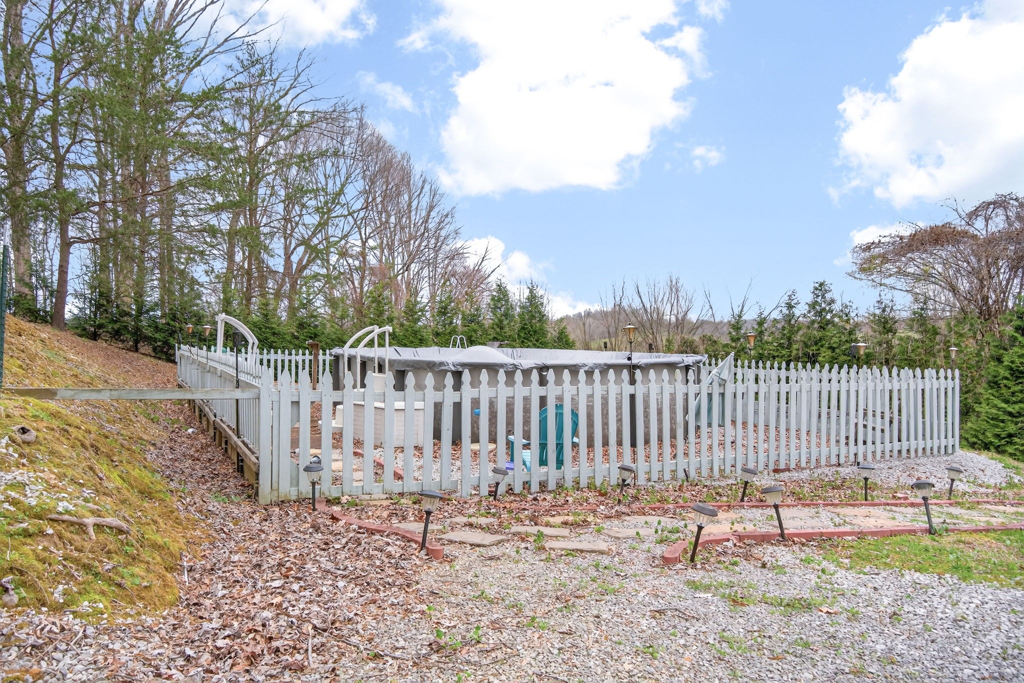 314 Smyrna Road Byrdstown, TN 38549 - Photo 20 of 27