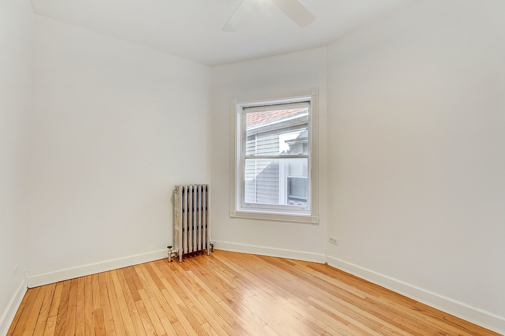 2016 North Kilbourn Avenue, Unit 2 Chicago, IL 60639 - Photo 12 of 19