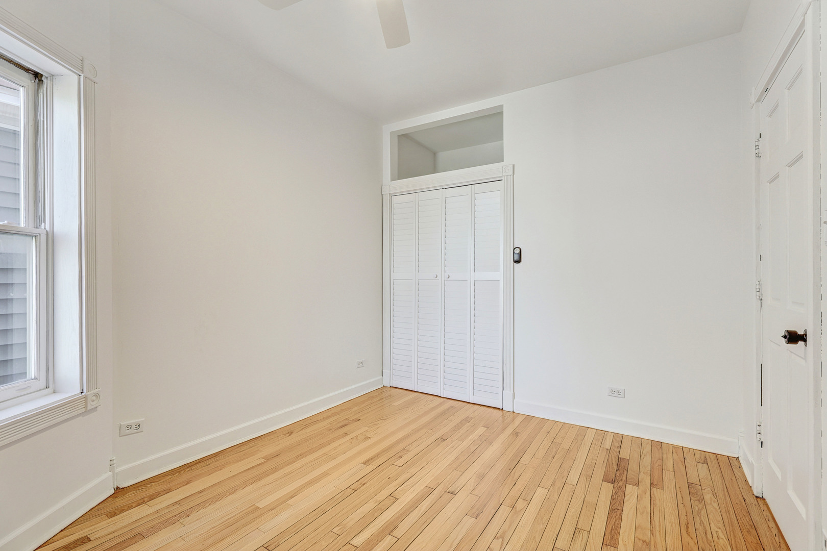 2016 North Kilbourn Avenue, Unit 2 Chicago, IL 60639 - Photo 14 of 19