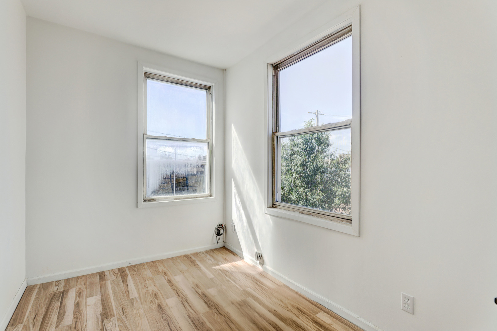 2016 North Kilbourn Avenue, Unit 2 Chicago, IL 60639 - Photo 18 of 19