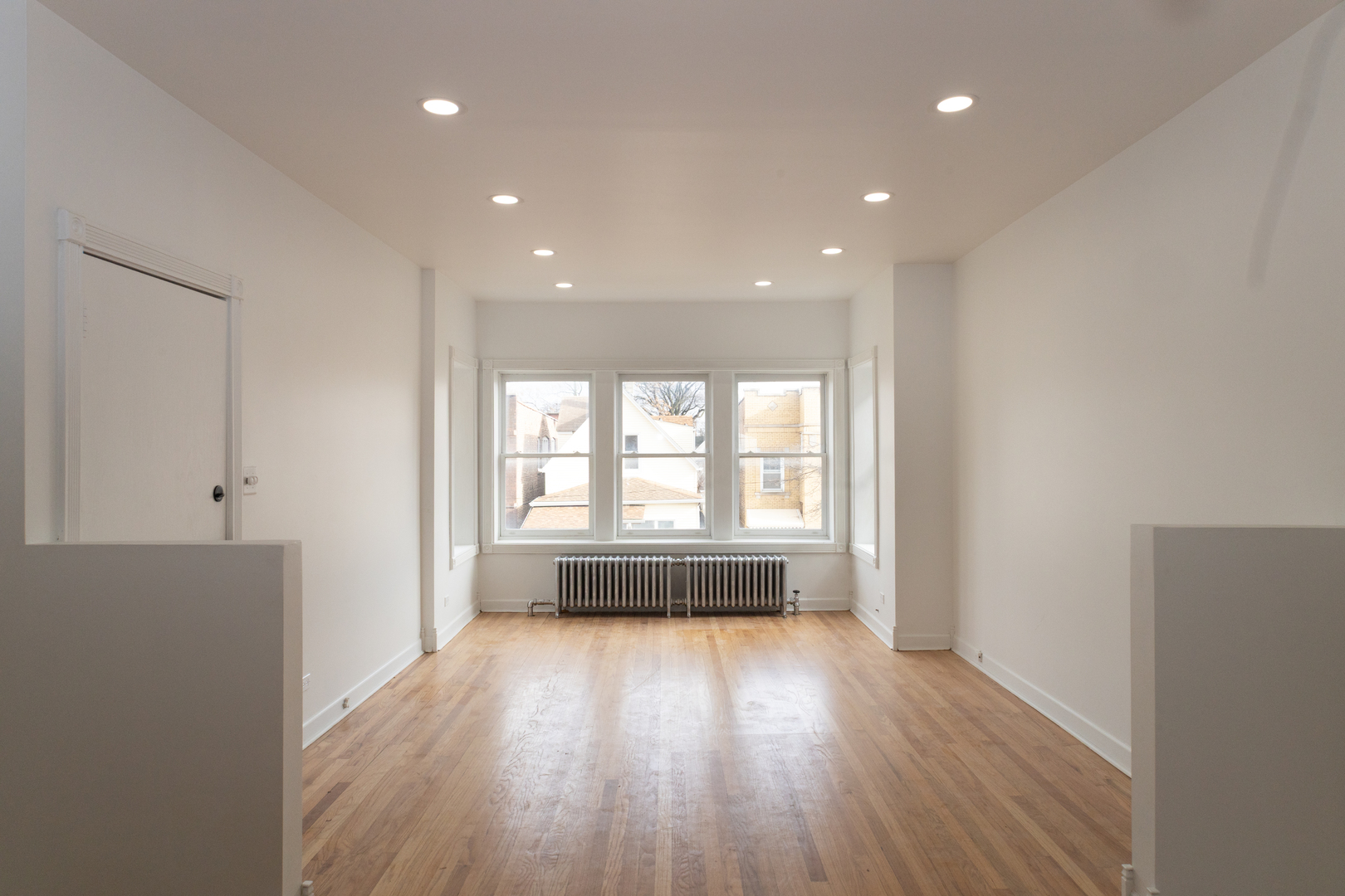 2016 North Kilbourn Avenue, Unit 2 Chicago, IL 60639 - Photo 5 of 19