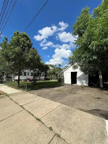 $1,850 | 2 Newton Avenue, Unit 1, Binghamton, NY 13903