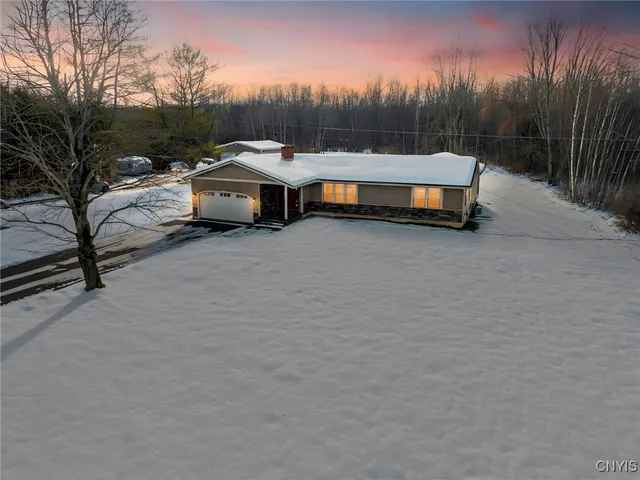 $649,000 | 7056 Island Road, Cicero, NY 13039