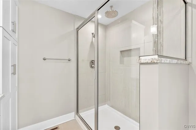 $649,000 | 7056 Island Road, Cicero, NY 13039