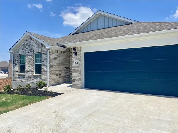 $2,195 | 7611 Pewter Luster Bend, Del Valle, TX 78617