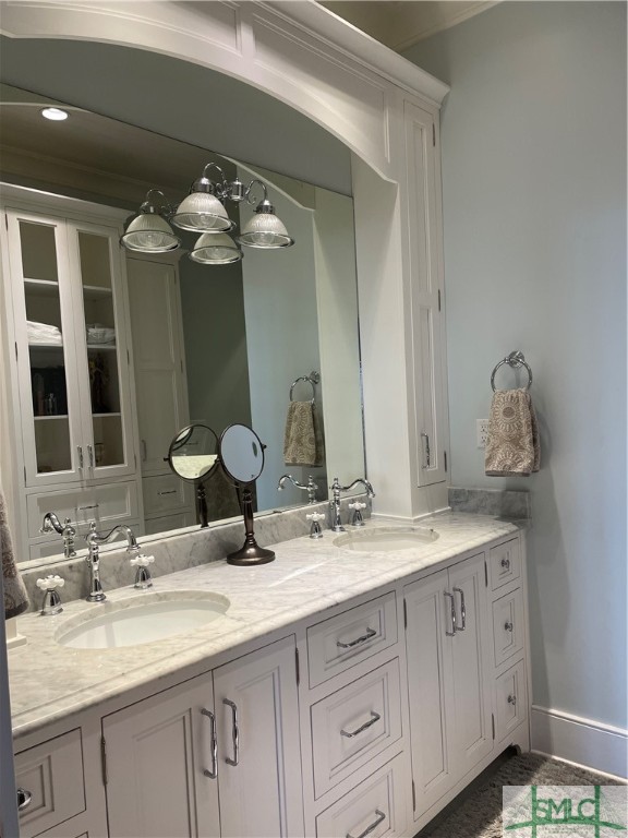 105 Riverside Drive Savannah, GA 31410 - Photo 12 of 36 Master Bath