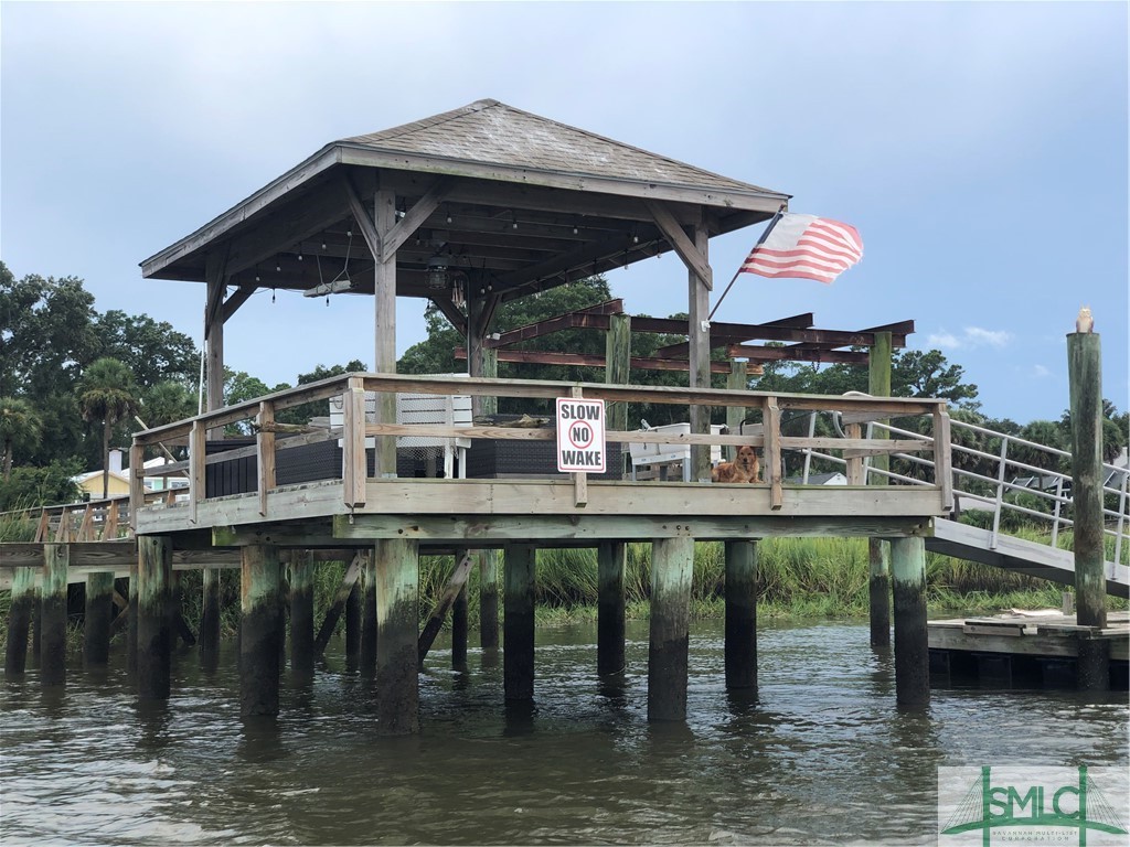 105 Riverside Drive Savannah, GA 31410 - Photo 25 of 36 Dock