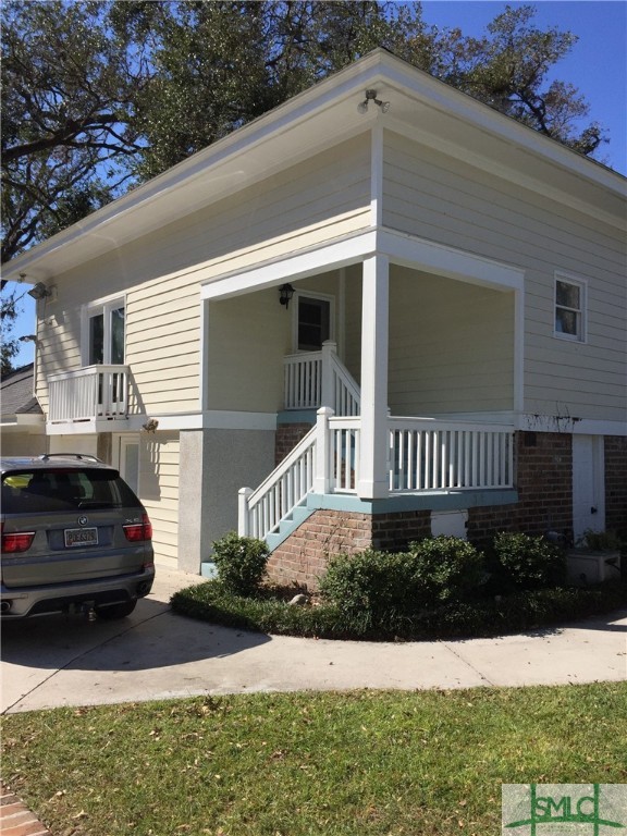 105 Riverside Drive Savannah, GA 31410 - Photo 29 of 36 Carriage House