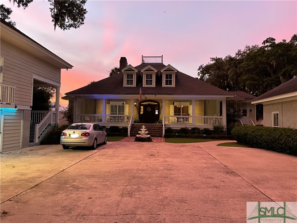 105 Riverside Drive Savannah, GA 31410 - Photo 36 of 36 Front of House
