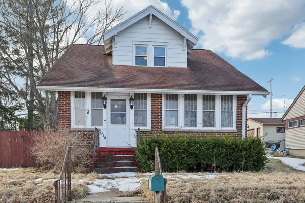 $225,000 | 916 Prospect Avenue, Portage, WI 53901