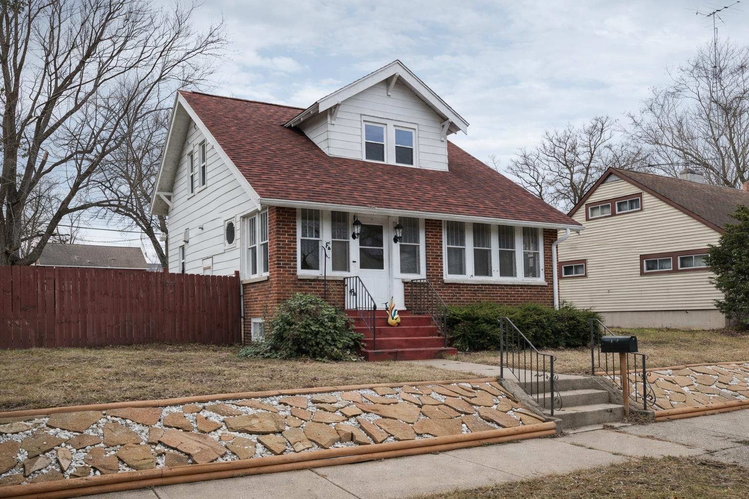 916 Prospect Avenue Portage, WI 53901 - Photo 1 of 27