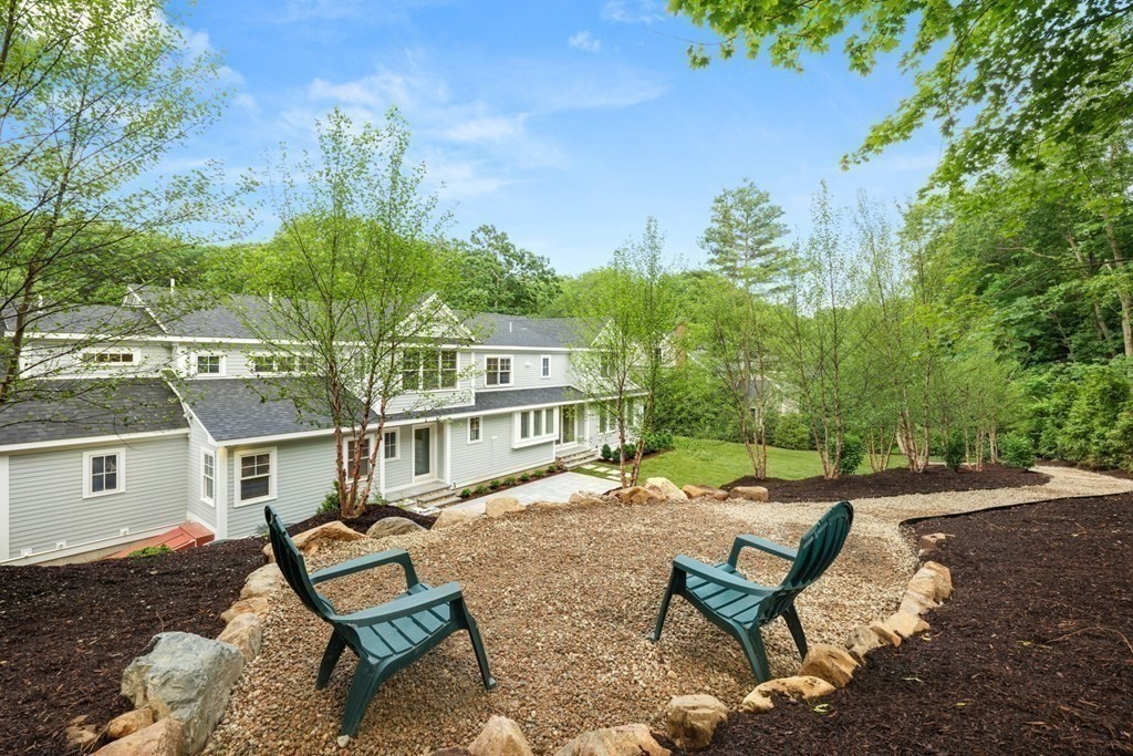 22 Suffolk Road Wellesley, MA 02481 - Photo 37 of 39 a view of a patio with a table and chairs