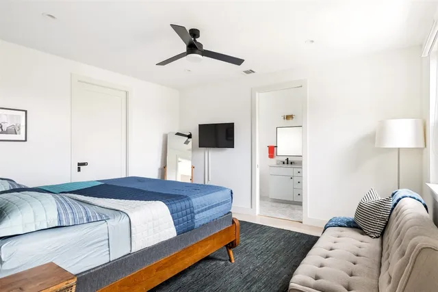 $4,200 | 2804 East 22nd Street, Unit B, Austin, TX 78722