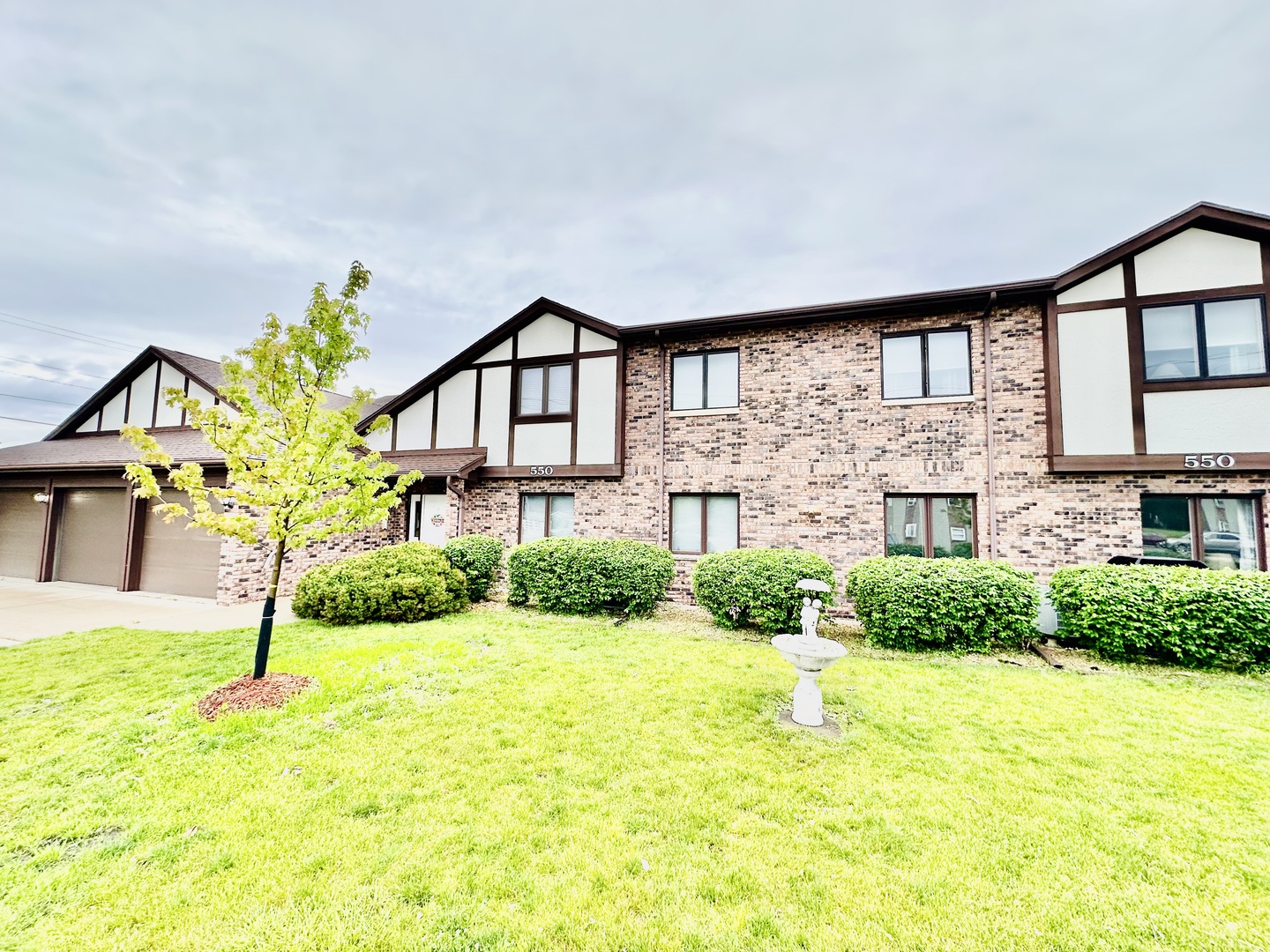 550 Golf Road, Unit 1B Streator, IL 61364 - Photo 1 of 19 Gallery Image 1