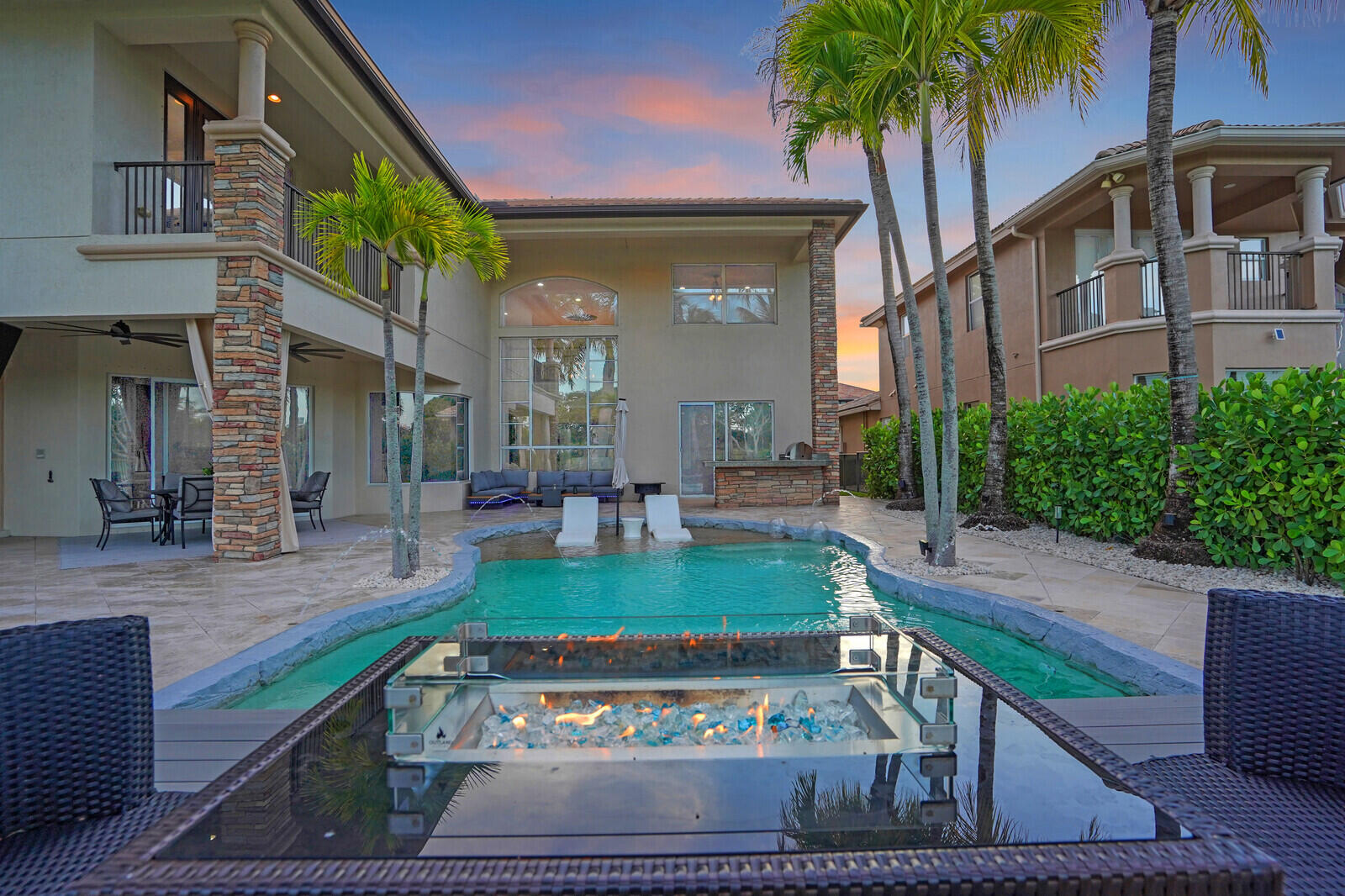 718 Edgebrook Lane West Palm Beach, FL 33411 - Photo 63 of 110 80_Twilight_6_mls